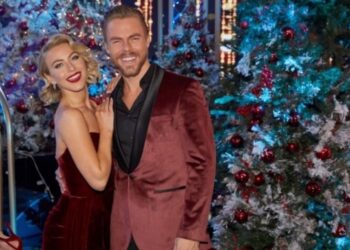 Julianne and Derek Hough Jokingly Shade Each Other With Mean Gifts During 'Holidays With the Houghs' complete seen