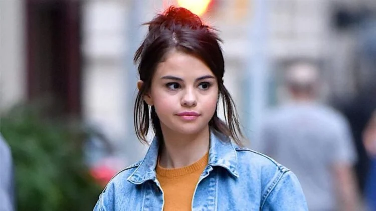Selena Gomez Is Very Sad That Her Fan's Are Attacking Her For Weight Gain