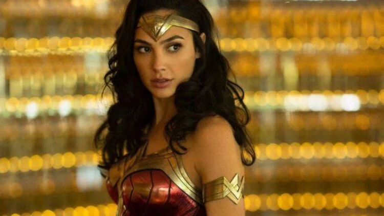 The second part of wonder women release has been postponed to 2020 Wonder women have been the biggest gross this summer at the box office with $389. Gal Gadot is going to donate her cap once again as an amazing princess on the screen back to the people.