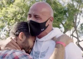 Red Notices Dwayne Johnson offers fans a custom van