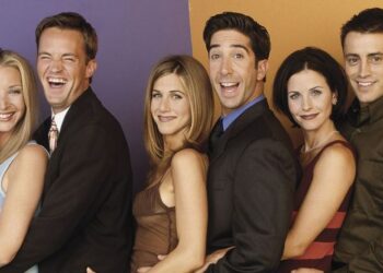 Friends How did Phoebe manage to meet the rest of the group