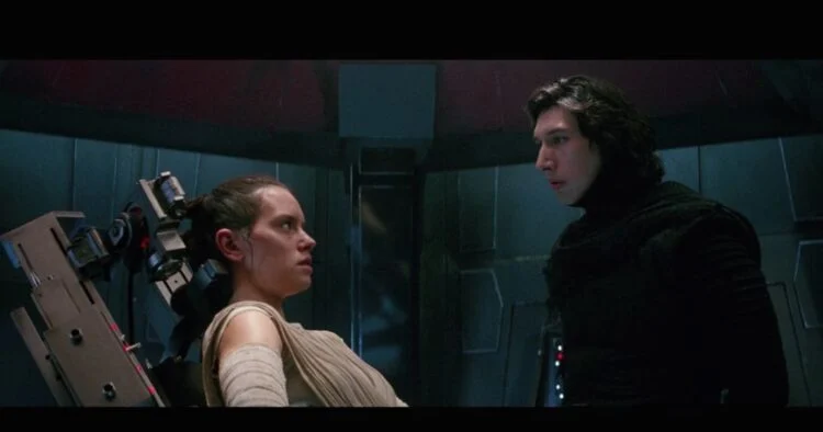 Reylo disappears but gets up and replaces him with another Star Wars ship