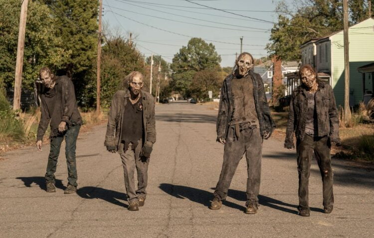 The Walking Dead World Beyond - Wait, can hikers walk now
