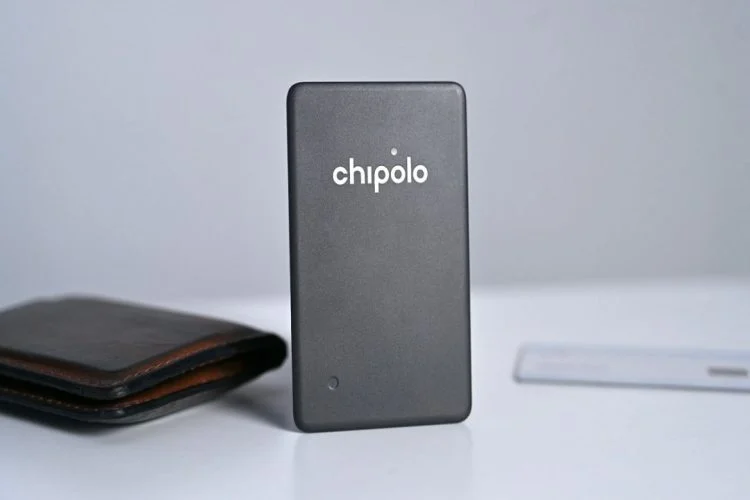 Apple is Going to Start Selling Chipolo's CARD Spot for Wallets, Which is a Competitor to AirTa g_