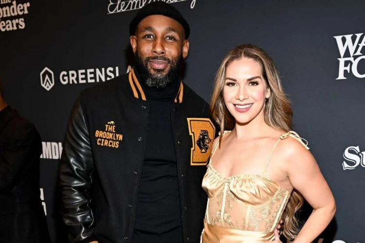 Allison Holker Boss Was Awarded Half of Her Late Husband Stephen 'tWitch' Boss's Company and Future Earnings After His Passin g_